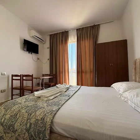 Bregu I Detit Erm Hotel Spille
